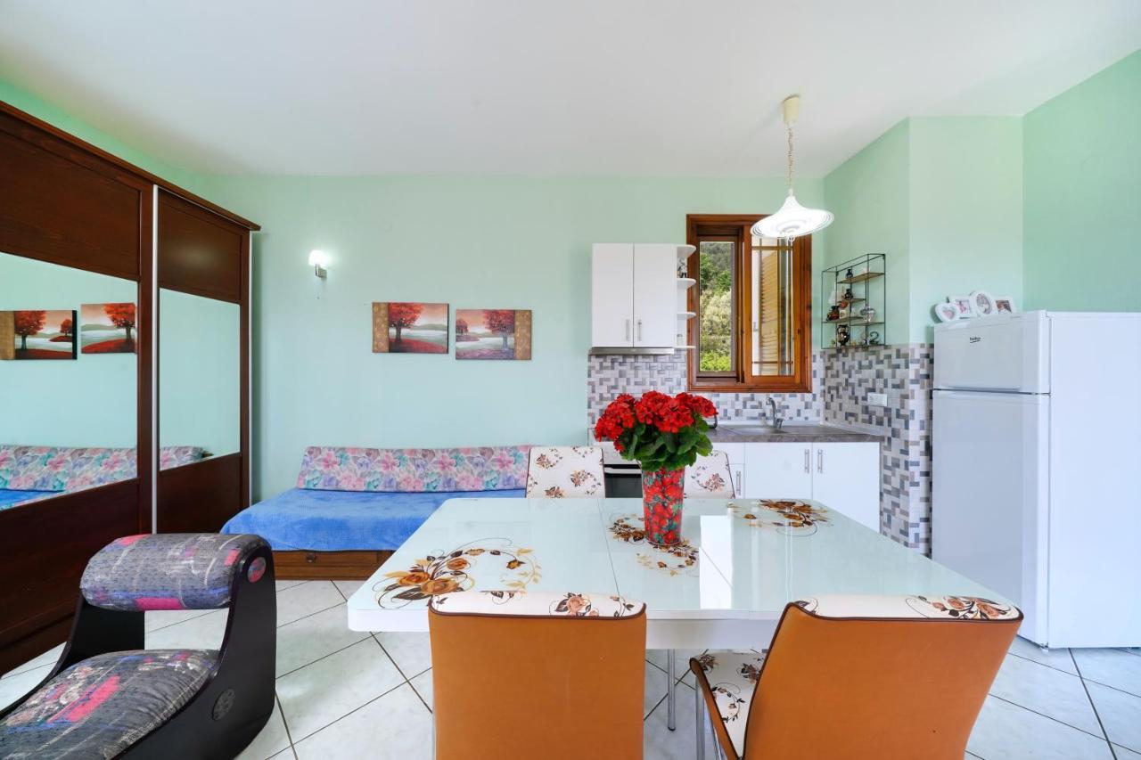 Villa Melina 2 Койнира Екстериор снимка