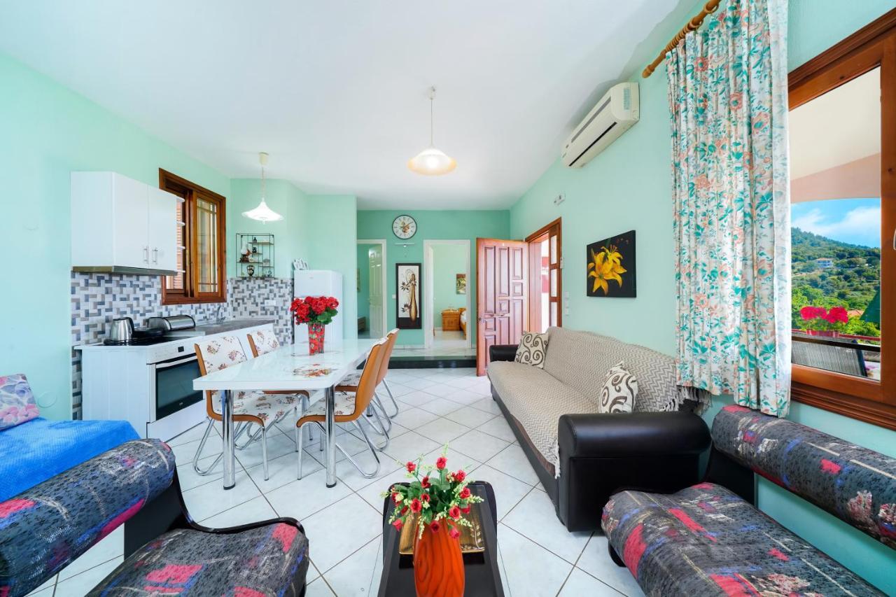 Villa Melina 2 Койнира Екстериор снимка