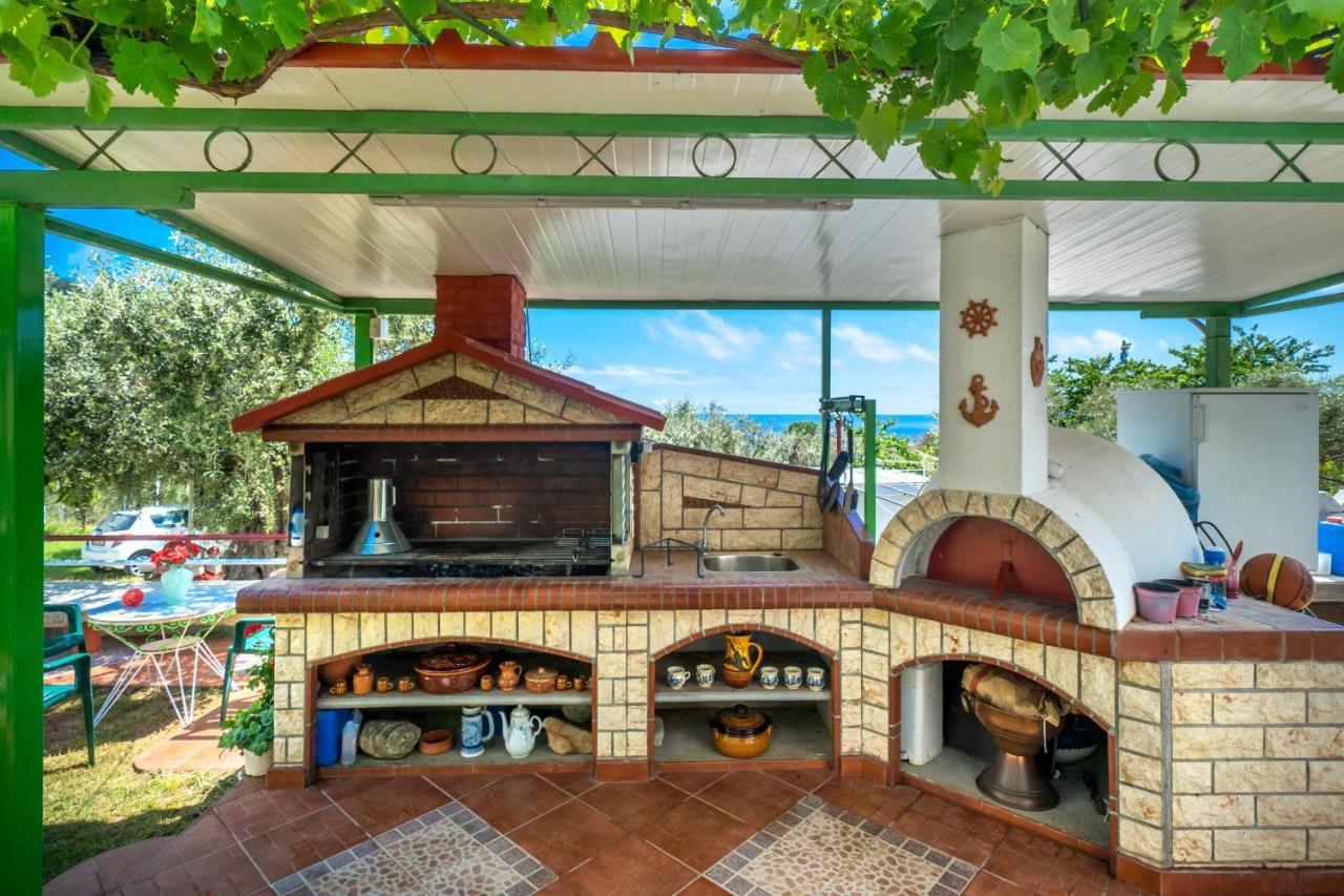 Villa Melina 2 Койнира Екстериор снимка