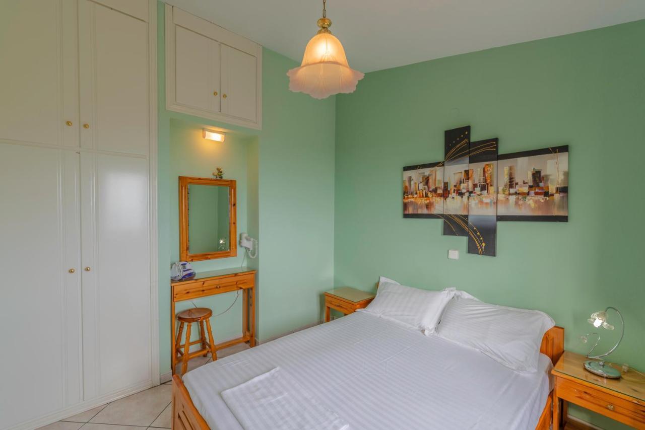 Villa Melina 2 Койнира Екстериор снимка