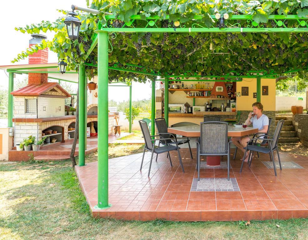 Villa Melina 2 Койнира Екстериор снимка